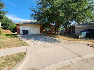 4888 Ambrosia Drive, Fort Worth, TX 76244