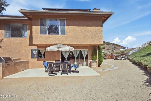 4915 Vejar Drive, Agoura Hills, CA 91301