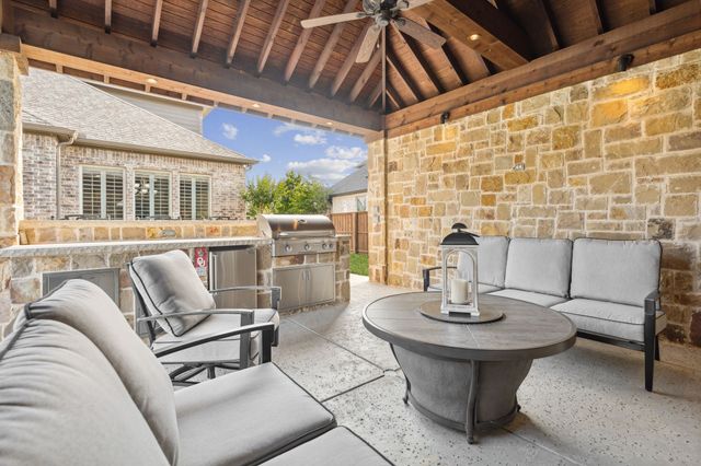 920 Lake Carillon Lane, Southlake, TX 76092