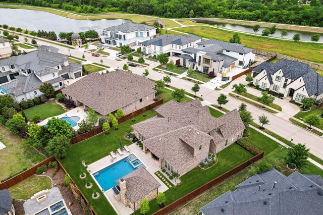 920 Lake Carillon Lane, Southlake, TX 76092