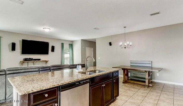 96102 GRAYLON Drive, Yulee, FL 32097