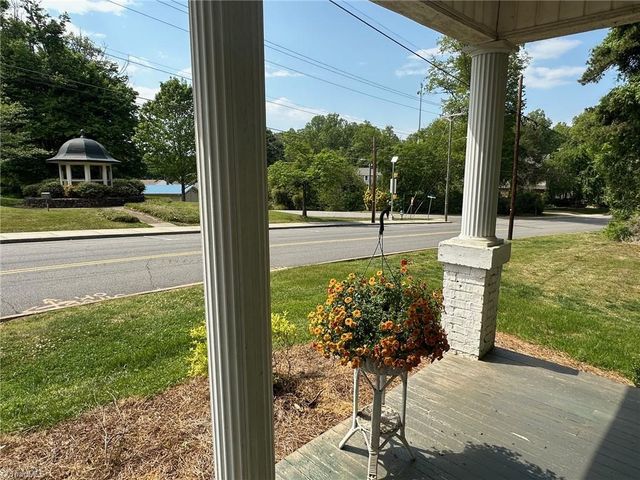 246 Church Street, Elkin, NC 28621