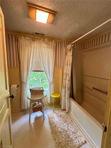 246 Church Street, Elkin, NC 28621