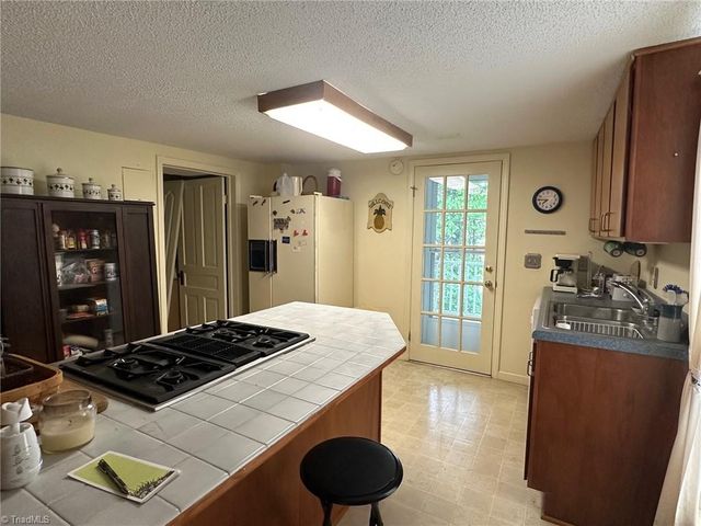 246 Church Street, Elkin, NC 28621