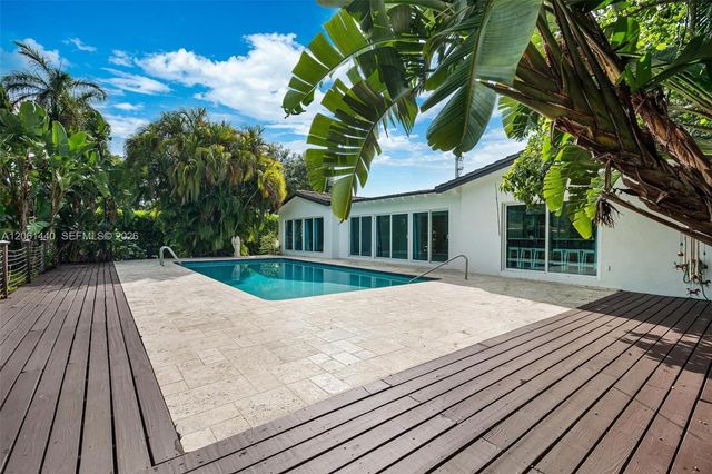 739 Blue Rd, Coral Gables, FL 33146
