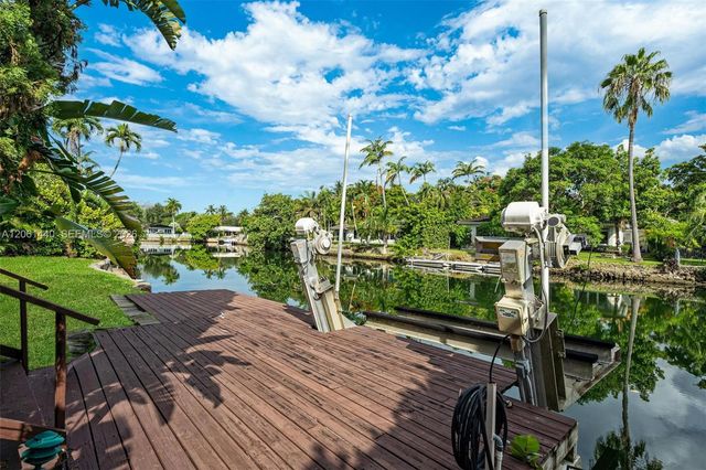 739 Blue Rd, Coral Gables, FL 33146