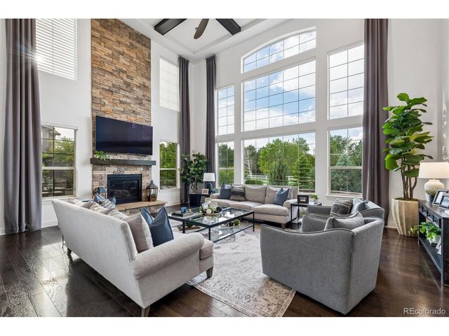 1085 Maddox Ct, Broomfield, CO 80023