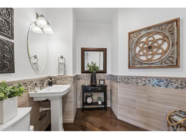 1085 Maddox Ct, Broomfield, CO 80023