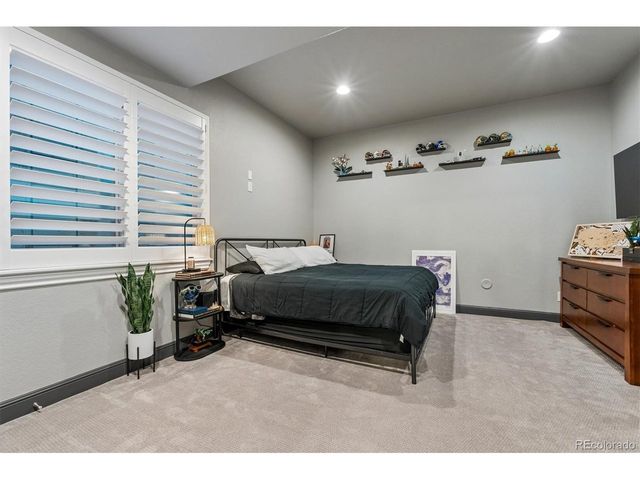 1085 Maddox Ct, Broomfield, CO 80023