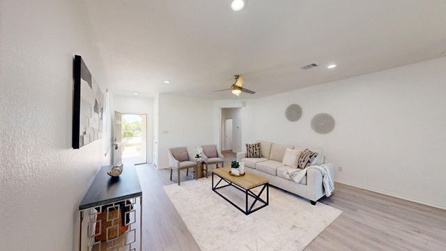 9303 Colonial Bent Court, Conroe, TX 77385