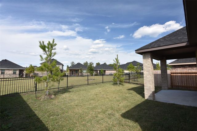 9303 Colonial Bent Court, Conroe, TX 77385
