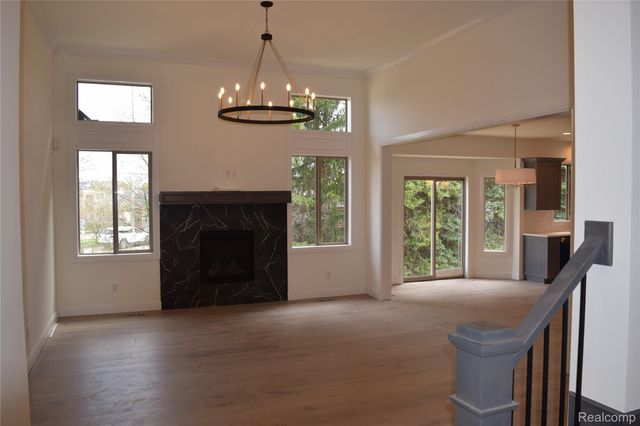 3093 Raffler Drive, Rochester Hills, MI 48307