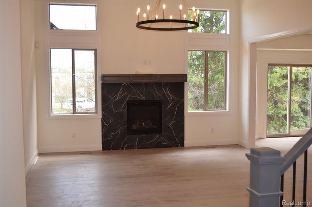 3093 Raffler Drive, Rochester Hills, MI 48307