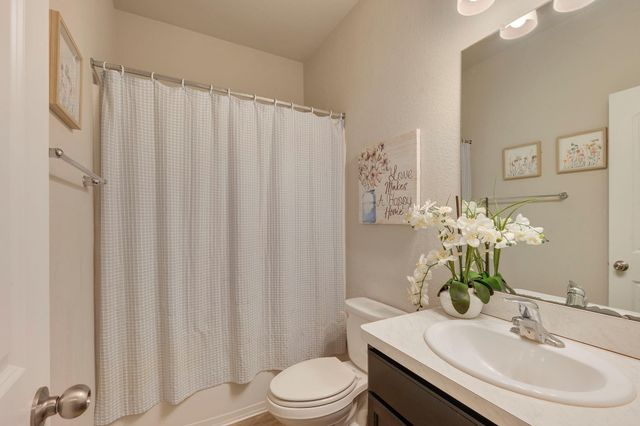 7417 Saint Andrews Drive, Navasota, TX 77868
