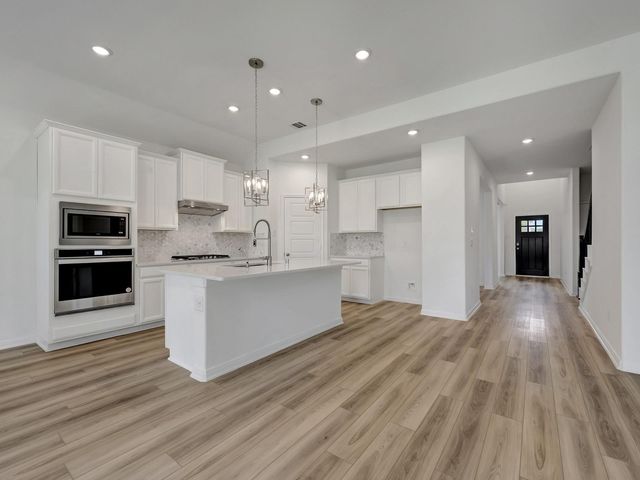 17744 Mill Manor, Montgomery, TX 77316