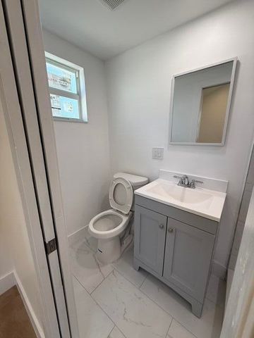 409 Perry Avenue, Greenacres, FL 33463