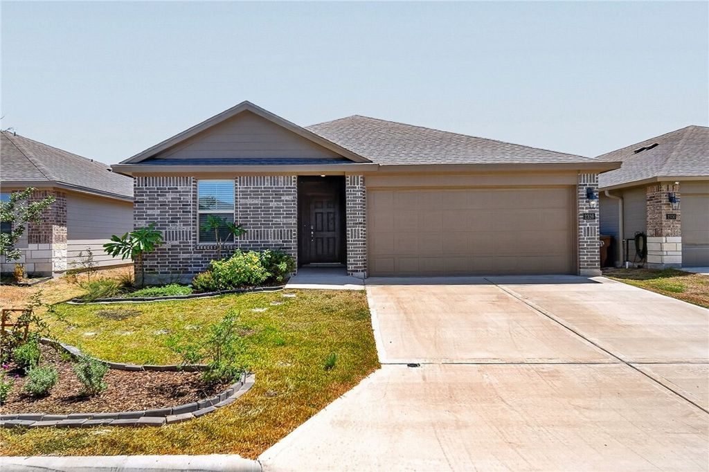 2326 Delightful, Corpus Christi, TX 78418 — photo 2