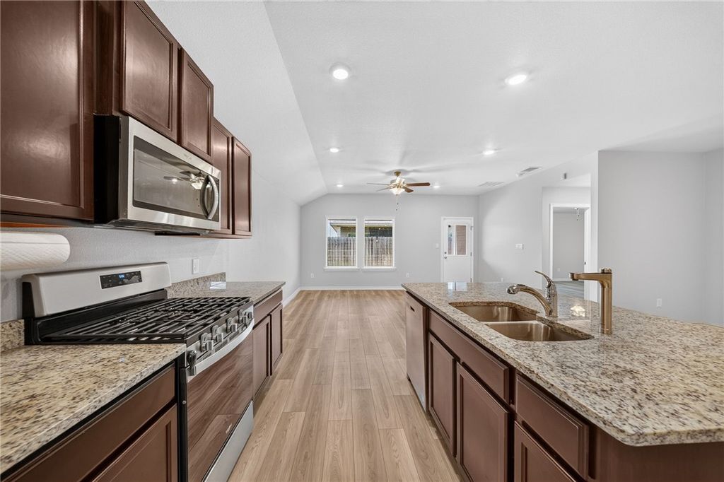 2326 Delightful, Corpus Christi, TX 78418 — photo 3
