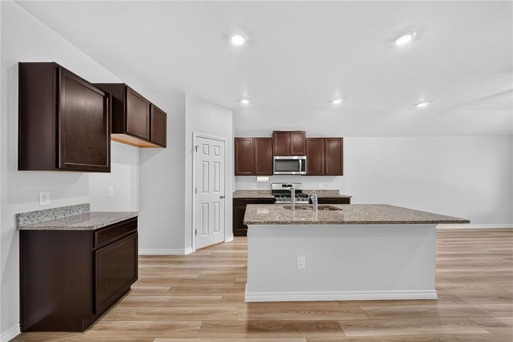 2326 Delightful, Corpus Christi, TX 78418 — photo 4