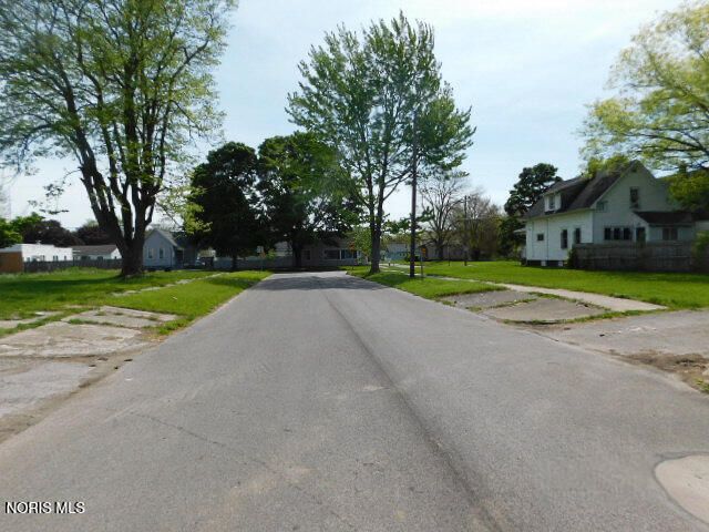 553 Bronson Avenue, Toledo, OH 43608