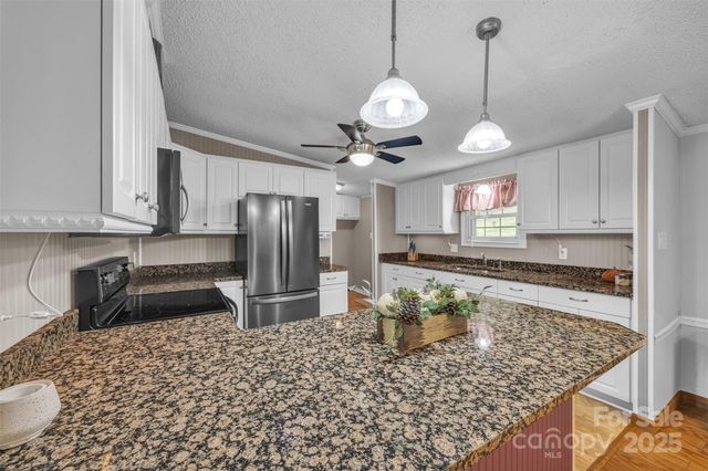 186 Rocky Face Church Road, Taylorsville, NC 28681