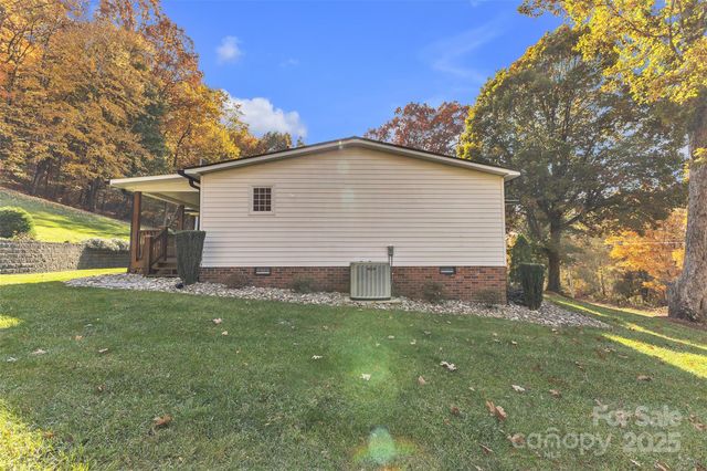 186 Rocky Face Church Road, Taylorsville, NC 28681