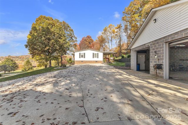 186 Rocky Face Church Road, Taylorsville, NC 28681