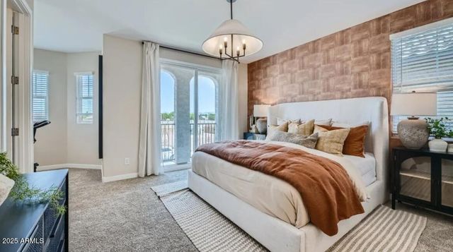 8314 E PETERSON Avenue, Mesa, AZ 85212