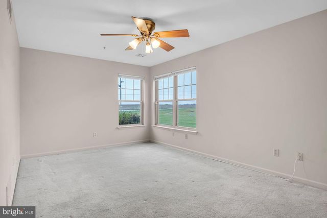 18 WILTSHIRE EAST ST, Carlisle, PA 17015