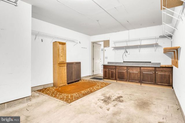 18 WILTSHIRE EAST ST, Carlisle, PA 17015