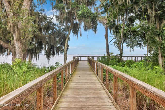 116 WAMBAW Drive, St. Johns, FL 32259