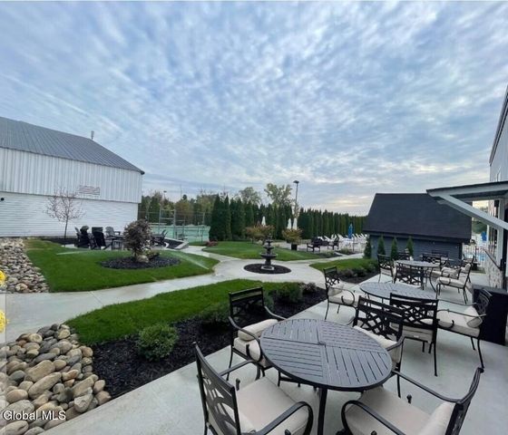 22 Lakeview Road, Saratoga Springs, NY 12866