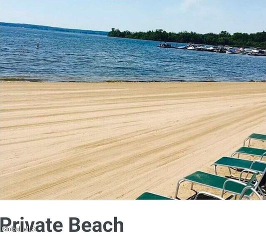 22 Lakeview Road, Saratoga Springs, NY 12866