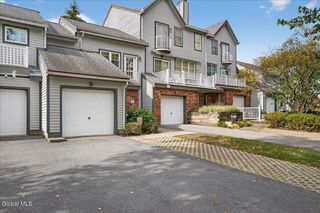 22 Lakeview Road, Saratoga Springs, NY 12866
