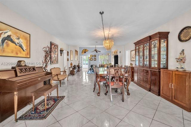 7701 Center Bay Dr, North Bay Village, FL 33141