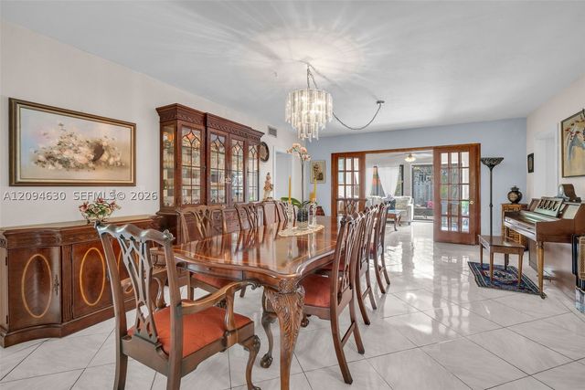 7701 Center Bay Dr, North Bay Village, FL 33141