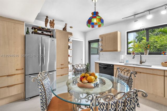 7701 Center Bay Dr, North Bay Village, FL 33141