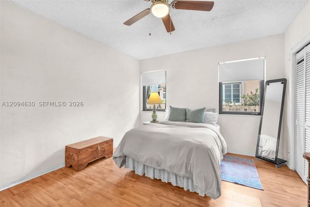 7701 Center Bay Dr, North Bay Village, FL 33141