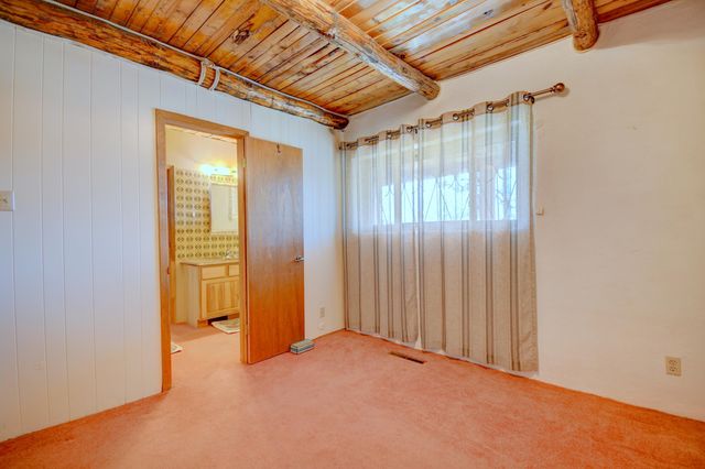 2229 Gun Club Road SW, Albuquerque, NM 87105