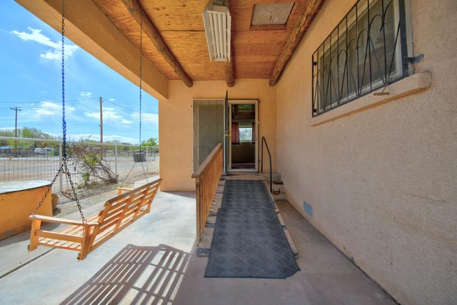 2229 Gun Club Road SW, Albuquerque, NM 87105