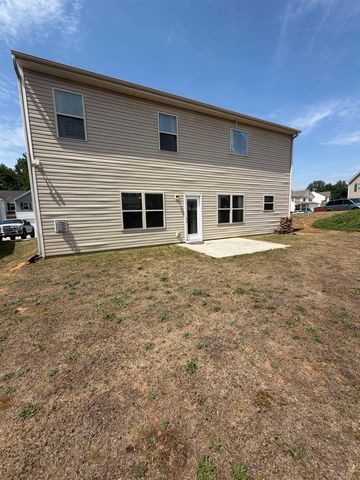 244 Noble Creek Road, Woodruff, SC 29388