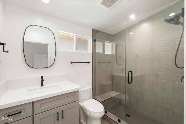1207 N Kingsley Drive, Los Angeles, CA 90029