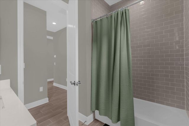 4531 CANOE CREEK AVENUE, Parrish, FL 34219