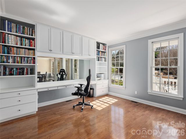 21 Dianthus Drive, Asheville, NC 28803