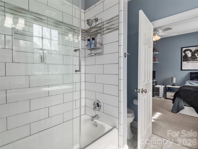 21 Dianthus Drive, Asheville, NC 28803