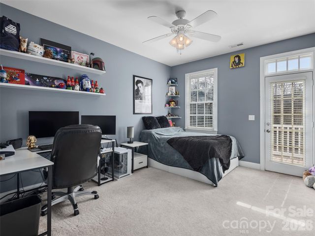 21 Dianthus Drive, Asheville, NC 28803