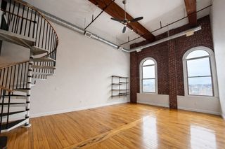 10 Kearney Sq 407, Lowell, MA 01852