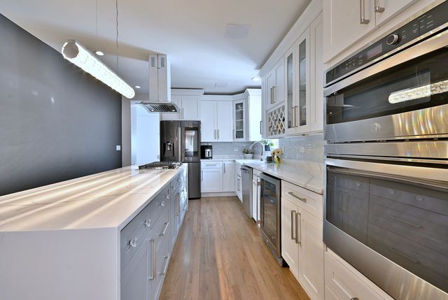 3715 Euclid Avenue, Berwyn, IL 60402