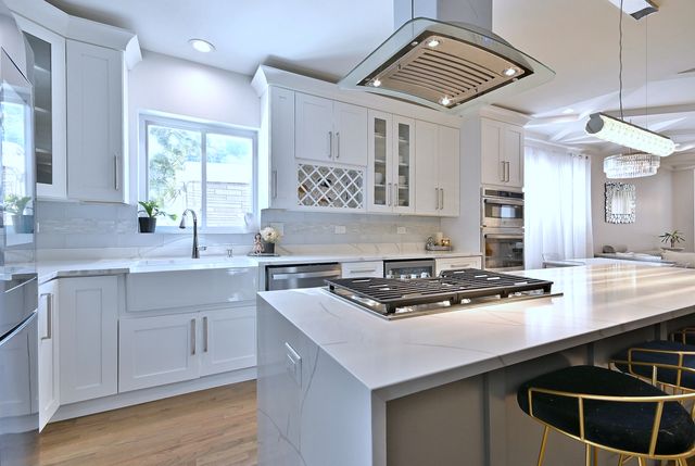 3715 Euclid Avenue, Berwyn, IL 60402