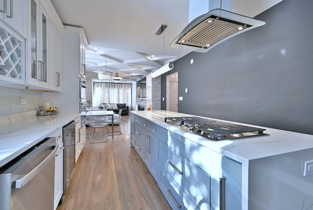 3715 Euclid Avenue, Berwyn, IL 60402